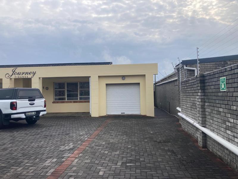 To Let Commercial Property for Rent in Newton Park Eastern Cape